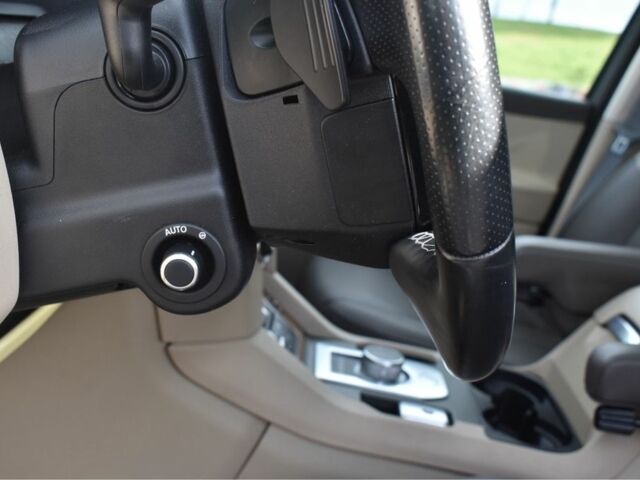 Серый Ленд Ровер Дискавери, объемом двигателя 3 л и пробегом 123 тыс. км за 19900 $, фото 8 на Automoto.ua