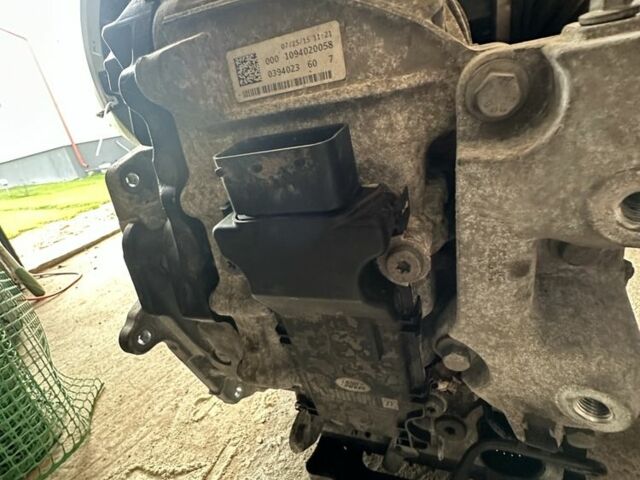 Сірий Ленд Ровер Діскавері, об'ємом двигуна 2 л та пробігом 99 тис. км за 1800 $, фото 2 на Automoto.ua