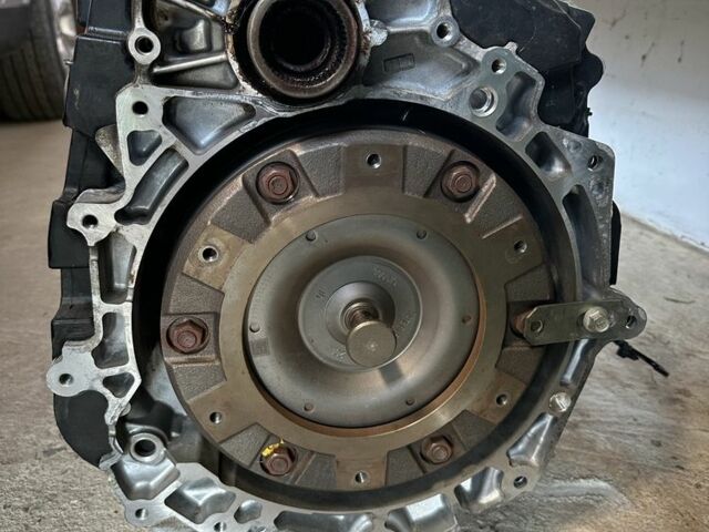 Сірий Ленд Ровер Діскавері, об'ємом двигуна 2 л та пробігом 99 тис. км за 1800 $, фото 4 на Automoto.ua