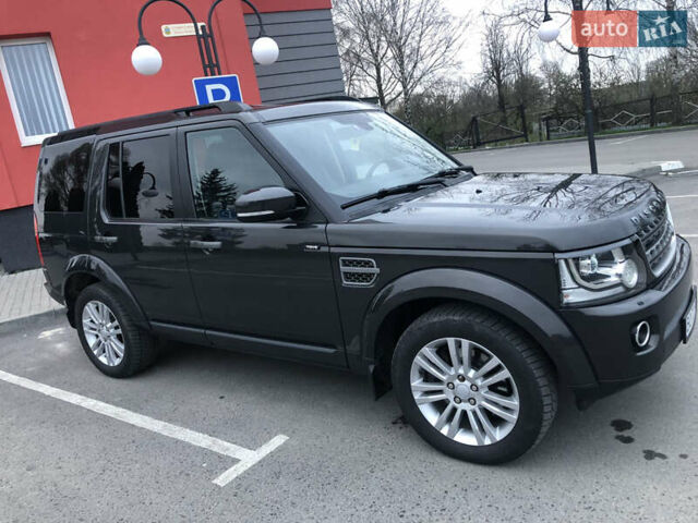 Серый Ленд Ровер Дискавери, объемом двигателя 2.99 л и пробегом 252 тыс. км за 25525 $, фото 2 на Automoto.ua