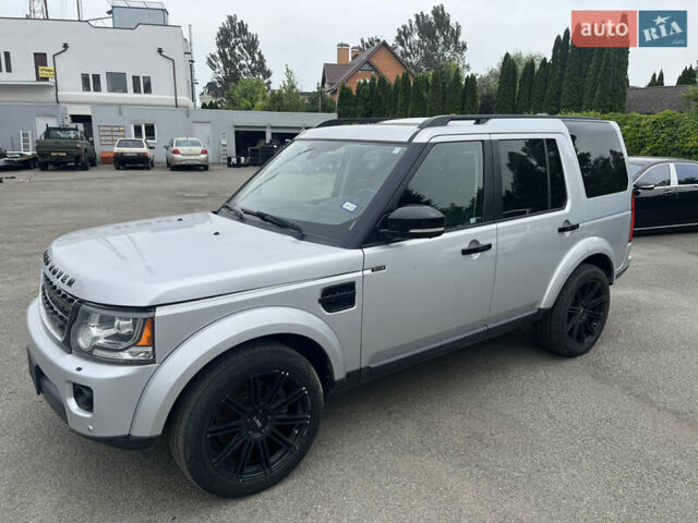 Серый Ленд Ровер Дискавери, объемом двигателя 3 л и пробегом 143 тыс. км за 16000 $, фото 1 на Automoto.ua