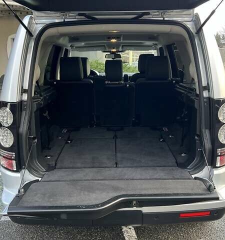 Ленд Ровер Дискавери 2016 в Киеве на Automoto.ua Серый Ленд Ровер Дискавери, объемом двигателя 3 л и пробегом 144 тыс. км за 23500 $, фото 28 на Automoto.ua