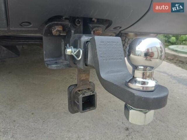 Ленд Ровер Дискавери 2016 в Киеве на Automoto.ua Серый Ленд Ровер Дискавери, объемом двигателя 3 л и пробегом 109 тыс. км за 24800 $, фото 14 на Automoto.ua