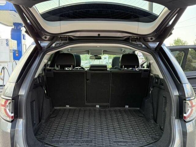 Серый Ленд Ровер Дискавери, объемом двигателя 2 л и пробегом 180 тыс. км за 17300 $, фото 4 на Automoto.ua