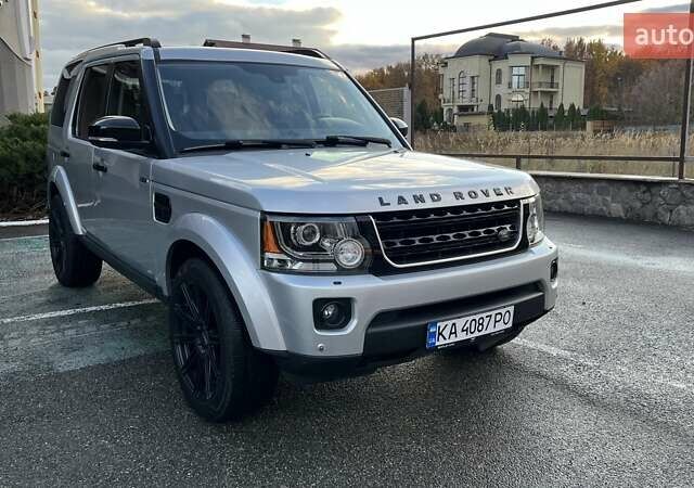 Ленд Ровер Дискавери 2016 в Киеве на Automoto.ua Серый Ленд Ровер Дискавери, объемом двигателя 3 л и пробегом 144 тыс. км за 23500 $, фото 12 на Automoto.ua