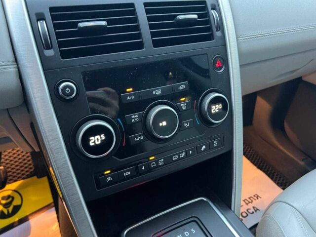 Сірий Ленд Ровер Діскавері, об'ємом двигуна 2 л та пробігом 143 тис. км за 16490 $, фото 17 на Automoto.ua