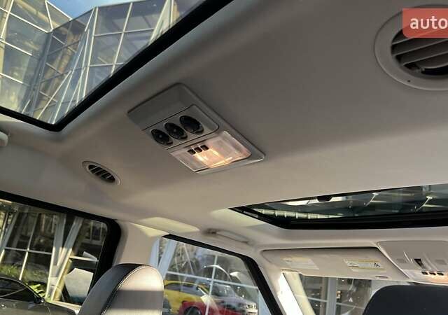 Ленд Ровер Дискавери 2016 в Киеве на Automoto.ua Серый Ленд Ровер Дискавери, объемом двигателя 3 л и пробегом 144 тыс. км за 23500 $, фото 58 на Automoto.ua