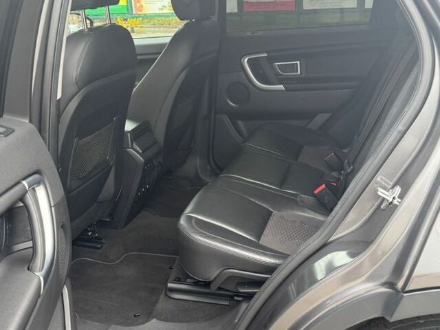 Серый Ленд Ровер Дискавери, объемом двигателя 2 л и пробегом 178 тыс. км за 15150 $, фото 14 на Automoto.ua