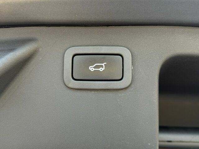 Серый Ленд Ровер Дискавери, объемом двигателя 2 л и пробегом 180 тыс. км за 17300 $, фото 17 на Automoto.ua