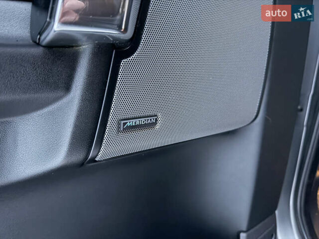 Серый Ленд Ровер Дискавери, объемом двигателя 3 л и пробегом 269 тыс. км за 26500 $, фото 31 на Automoto.ua