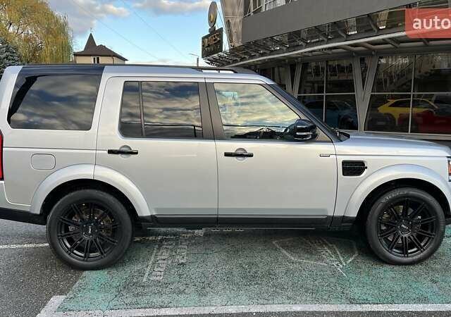 Ленд Ровер Дискавери 2016 в Киеве на Automoto.ua Серый Ленд Ровер Дискавери, объемом двигателя 3 л и пробегом 144 тыс. км за 23500 $, фото 21 на Automoto.ua