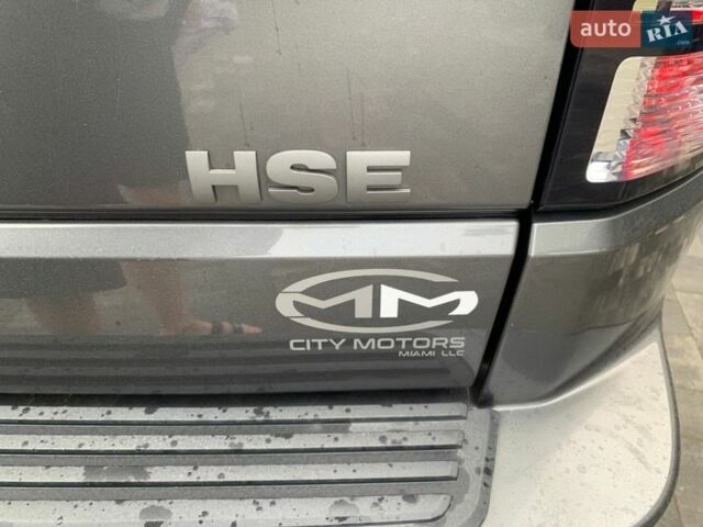 Сірий Ленд Ровер Діскавері, об'ємом двигуна 3 л та пробігом 184 тис. км за 17900 $, фото 13 на Automoto.ua