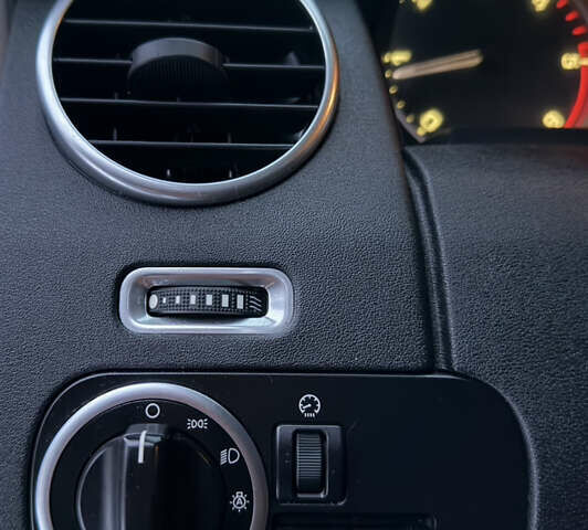 Серый Ленд Ровер Дискавери, объемом двигателя 3 л и пробегом 269 тыс. км за 26500 $, фото 35 на Automoto.ua