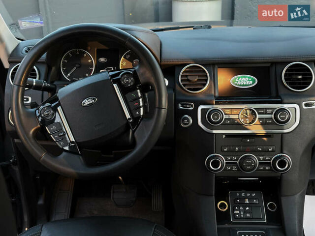 Ленд Ровер Дискавери 2016 в Костополе на Automoto.ua Серый Ленд Ровер Дискавери, объемом двигателя 3 л и пробегом 212 тыс. км за 23800 $, фото 22 на Automoto.ua