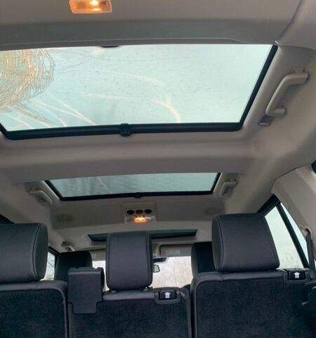 Сірий Ленд Ровер Діскавері, об'ємом двигуна 3 л та пробігом 184 тис. км за 17900 $, фото 15 на Automoto.ua