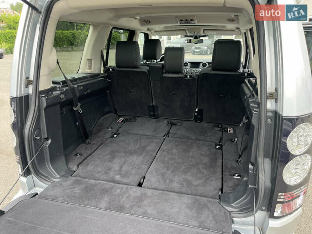 Серый Ленд Ровер Дискавери, объемом двигателя 3 л и пробегом 143 тыс. км за 16000 $, фото 17 на Automoto.ua