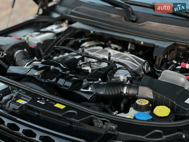 Ленд Ровер Дискавери 2016 в Костополе на Automoto.ua Серый Ленд Ровер Дискавери, объемом двигателя 3 л и пробегом 212 тыс. км за 23800 $, фото 9 на Automoto.ua