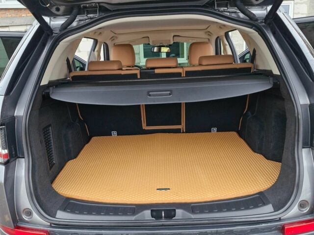 Серый Ленд Ровер Дискавери, объемом двигателя 2 л и пробегом 168 тыс. км за 19800 $, фото 1 на Automoto.ua