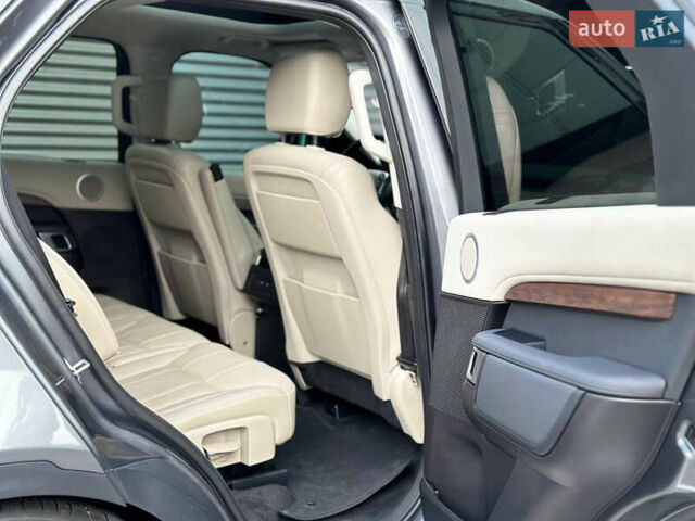 Серый Ленд Ровер Дискавери, объемом двигателя 3 л и пробегом 164 тыс. км за 23000 $, фото 21 на Automoto.ua