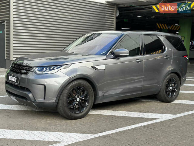 Серый Ленд Ровер Дискавери, объемом двигателя 3 л и пробегом 164 тыс. км за 23000 $, фото 3 на Automoto.ua
