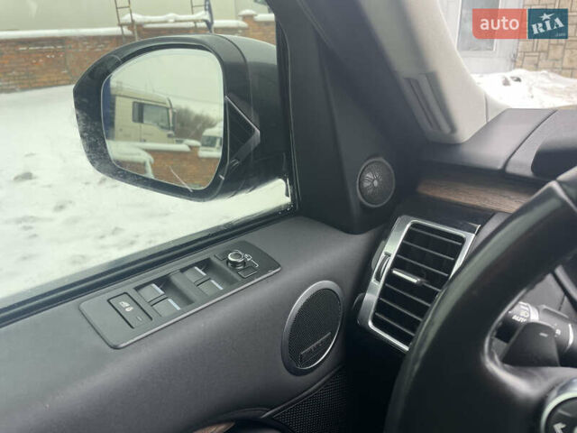 Серый Ленд Ровер Дискавери, объемом двигателя 2.99 л и пробегом 85 тыс. км за 33700 $, фото 12 на Automoto.ua