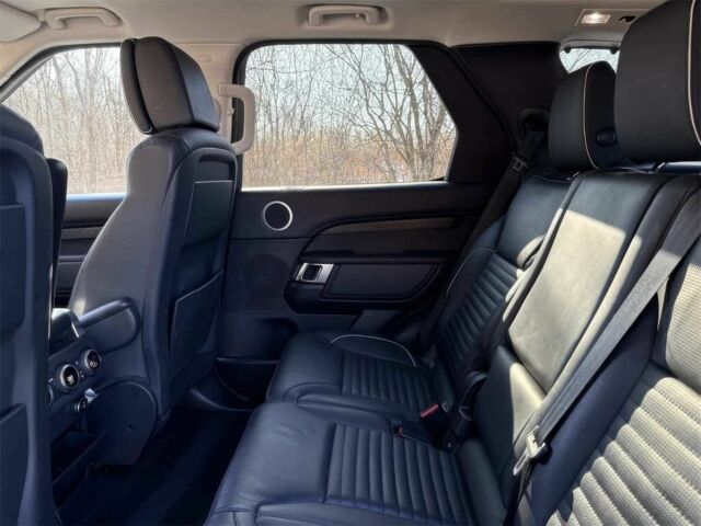 Серый Ленд Ровер Дискавери, объемом двигателя 3 л и пробегом 69 тыс. км за 12400 $, фото 14 на Automoto.ua