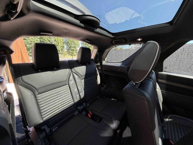 Серый Ленд Ровер Дискавери, объемом двигателя 3 л и пробегом 192 тыс. км за 23800 $, фото 7 на Automoto.ua