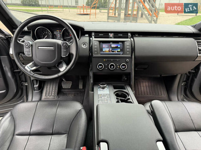 Серый Ленд Ровер Дискавери, объемом двигателя 3 л и пробегом 98 тыс. км за 29500 $, фото 28 на Automoto.ua