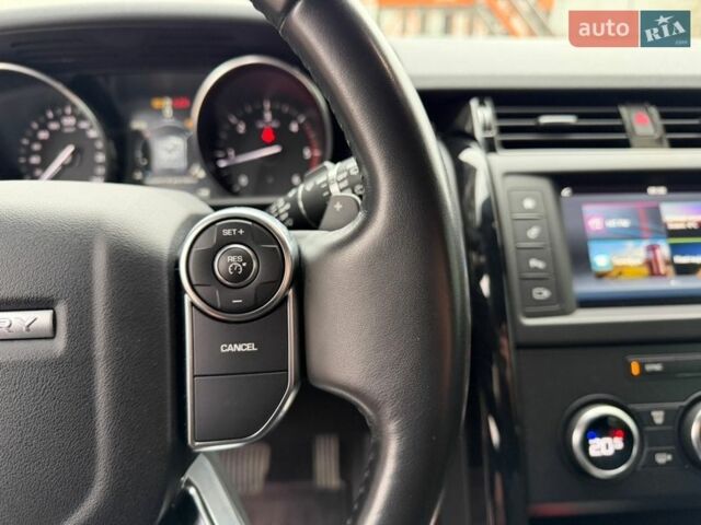 Серый Ленд Ровер Дискавери, объемом двигателя 3 л и пробегом 105 тыс. км за 29500 $, фото 32 на Automoto.ua