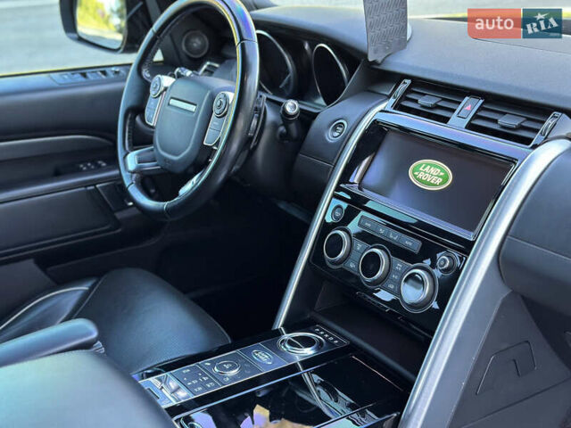 Ленд Ровер Дискавери 2017 в Ужгороде на Automoto.ua Серый Ленд Ровер Дискавери, объемом двигателя 2.99 л и пробегом 120 тыс. км за 37000 $, фото 31 на Automoto.ua