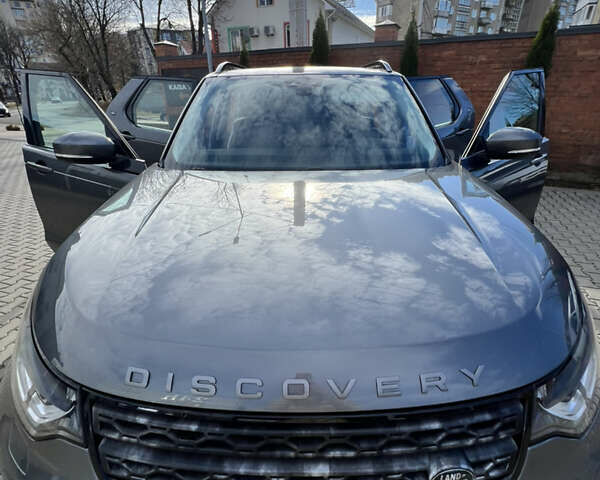 Серый Ленд Ровер Дискавери, объемом двигателя 2.99 л и пробегом 140 тыс. км за 28000 $, фото 78 на Automoto.ua