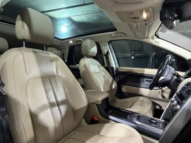 Серый Ленд Ровер Дискавери, объемом двигателя 2 л и пробегом 200 тыс. км за 14300 $, фото 5 на Automoto.ua