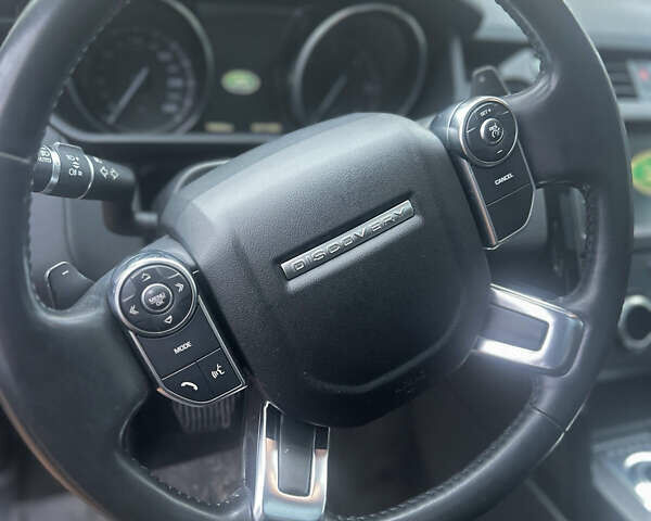 Серый Ленд Ровер Дискавери, объемом двигателя 2 л и пробегом 180 тыс. км за 27000 $, фото 4 на Automoto.ua