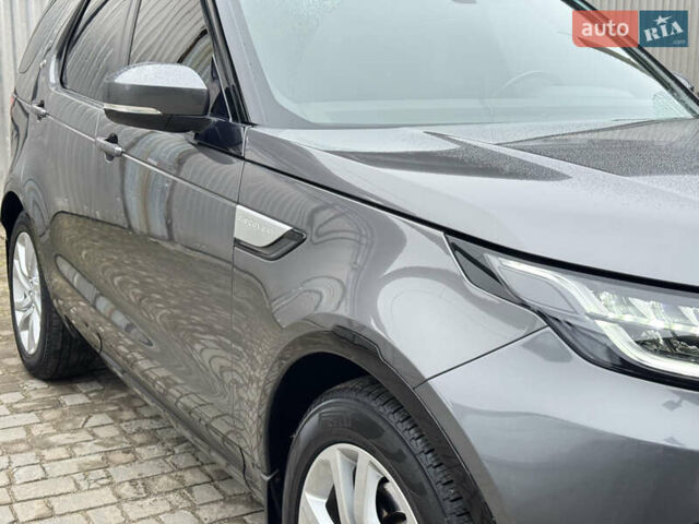 Сірий Ленд Ровер Діскавері, об'ємом двигуна 2 л та пробігом 93 тис. км за 28750 $, фото 22 на Automoto.ua