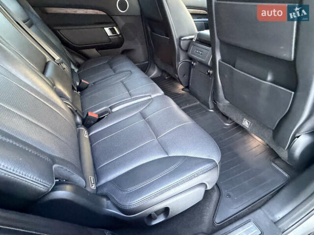 Серый Ленд Ровер Дискавери, объемом двигателя 2 л и пробегом 93 тыс. км за 26950 $, фото 34 на Automoto.ua