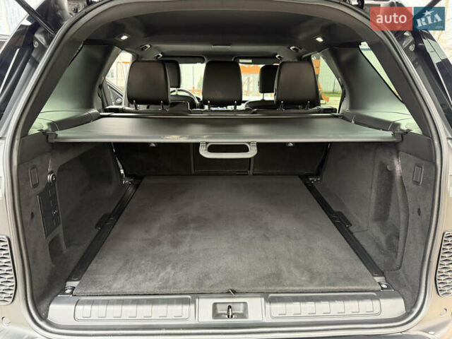 Серый Ленд Ровер Дискавери, объемом двигателя 3 л и пробегом 98 тыс. км за 29500 $, фото 29 на Automoto.ua