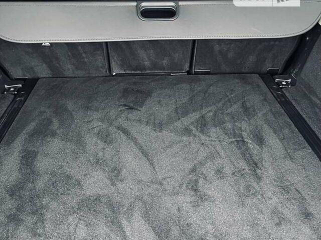 Серый Ленд Ровер Дискавери, объемом двигателя 2 л и пробегом 135 тыс. км за 26500 $, фото 20 на Automoto.ua