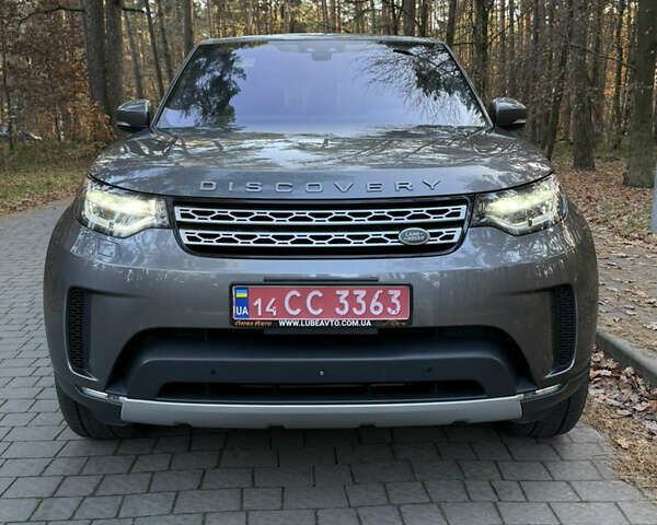 Серый Ленд Ровер Дискавери, объемом двигателя 3 л и пробегом 138 тыс. км за 32000 $, фото 1 на Automoto.ua