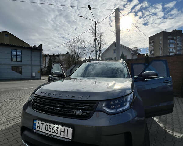 Сірий Ленд Ровер Діскавері, об'ємом двигуна 2.99 л та пробігом 140 тис. км за 28000 $, фото 42 на Automoto.ua