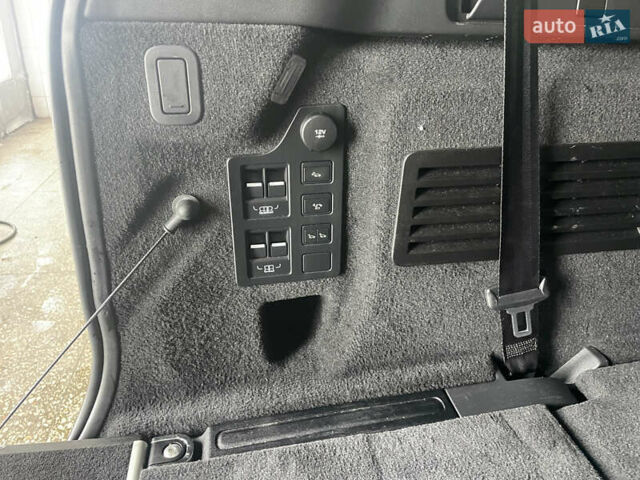 Серый Ленд Ровер Дискавери, объемом двигателя 2.99 л и пробегом 85 тыс. км за 33700 $, фото 15 на Automoto.ua