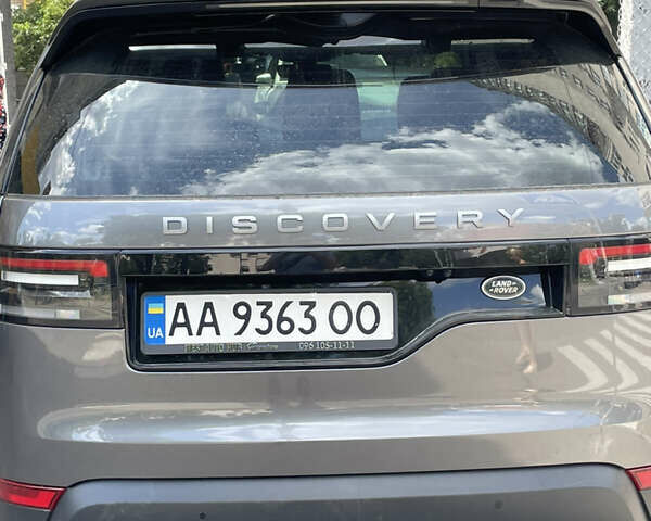 Сірий Ленд Ровер Discovery, об'ємом двигуна 3 л та пробігом 108 тис. км за 38500 $, фото 15 на Automoto.ua