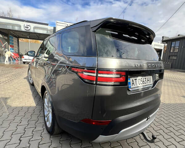 Серый Ленд Ровер Дискавери, объемом двигателя 2.99 л и пробегом 140 тыс. км за 28000 $, фото 74 на Automoto.ua