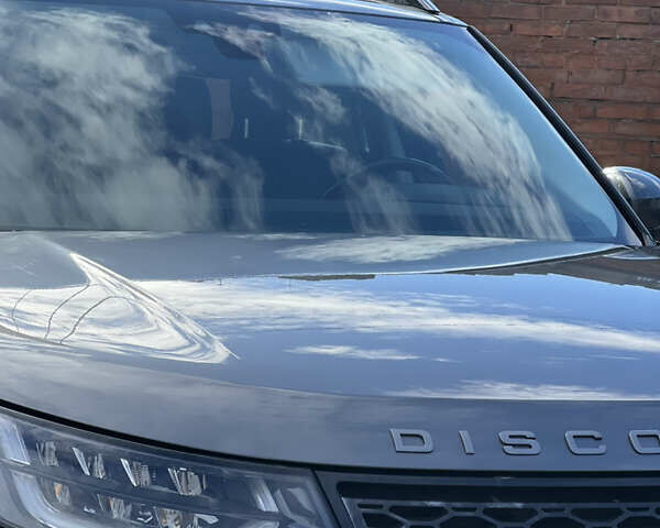 Сірий Ленд Ровер Діскавері, об'ємом двигуна 2.99 л та пробігом 140 тис. км за 28000 $, фото 101 на Automoto.ua