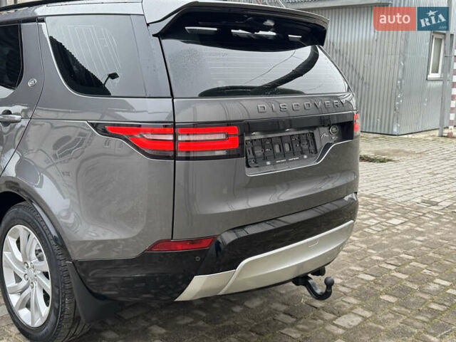 Сірий Ленд Ровер Діскавері, об'ємом двигуна 2 л та пробігом 93 тис. км за 28750 $, фото 30 на Automoto.ua
