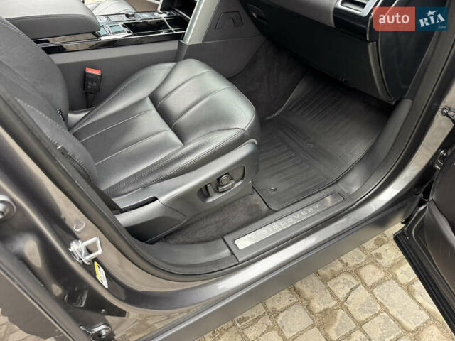 Сірий Ленд Ровер Діскавері, об'ємом двигуна 2 л та пробігом 93 тис. км за 28750 $, фото 50 на Automoto.ua