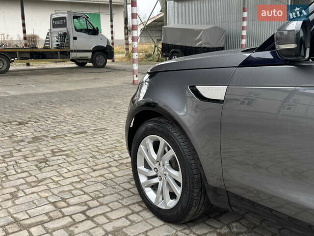 Сірий Ленд Ровер Діскавері, об'ємом двигуна 2 л та пробігом 93 тис. км за 28750 $, фото 35 на Automoto.ua