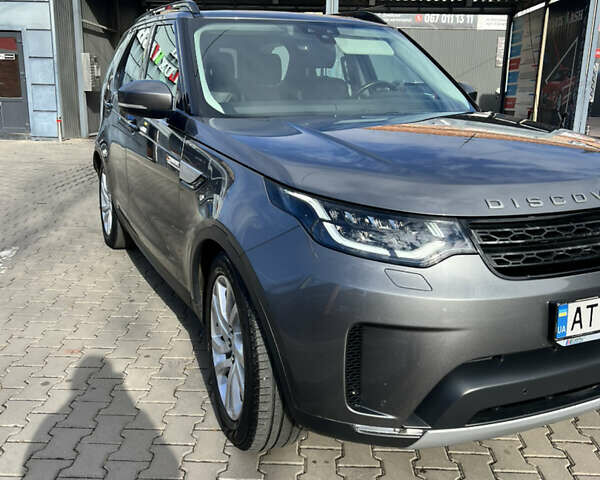 Сірий Ленд Ровер Діскавері, об'ємом двигуна 2.99 л та пробігом 140 тис. км за 28000 $, фото 24 на Automoto.ua