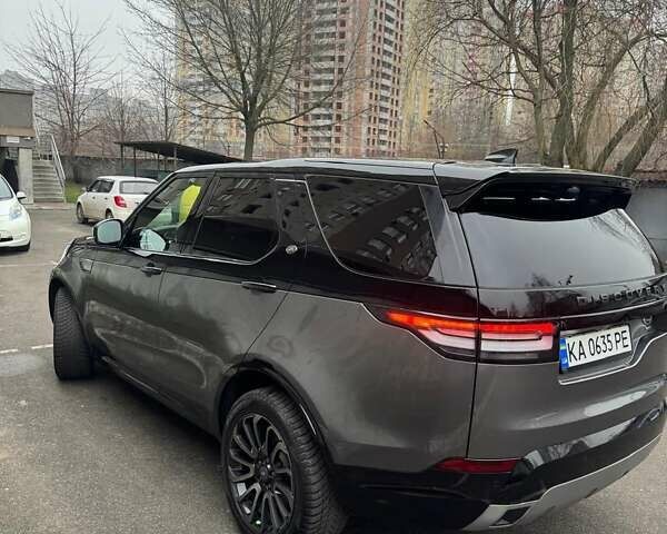 Сірий Ленд Ровер Діскавері, об'ємом двигуна 3 л та пробігом 151 тис. км за 28700 $, фото 5 на Automoto.ua