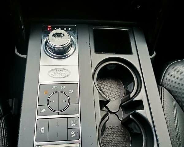 Сірий Ленд Ровер Діскавері, об'ємом двигуна 3 л та пробігом 151 тис. км за 28700 $, фото 23 на Automoto.ua