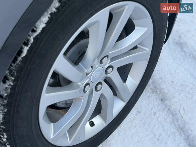 Серый Ленд Ровер Дискавери, объемом двигателя 2 л и пробегом 93 тыс. км за 26950 $, фото 17 на Automoto.ua